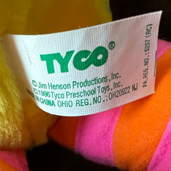Vintage Tickle Me Elmo ‘95 and ‘96 Big Bird - Picture 5 of 6